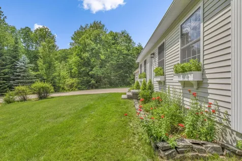 10 Friendship Drive Gray ME 04039