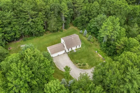 10 Friendship Drive Gray ME 04039