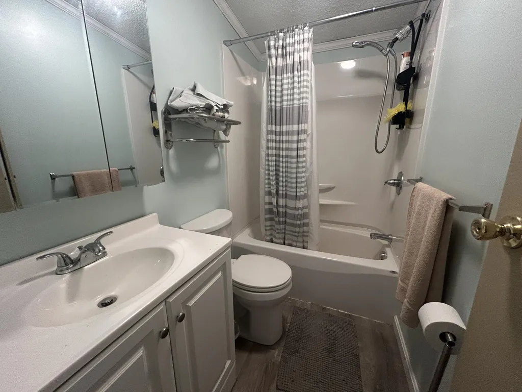 51 Pine Hill M H Park Berwick ME 03901