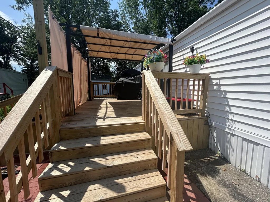 51 Pine Hill M H Park Berwick ME 03901