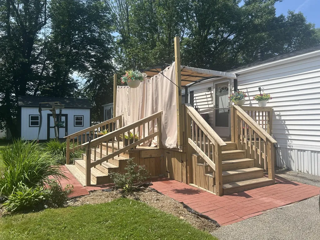 51 Pine Hill M H Park Berwick ME 03901