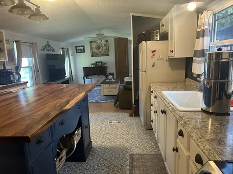 51 Pine Hill M H Park Berwick ME 03901