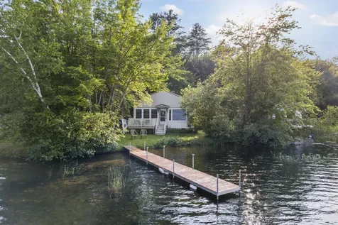 6 Plummer Drive Raymond ME 04071