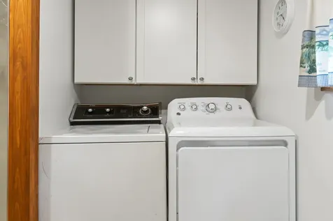 6 Plummer Drive Raymond ME 04071