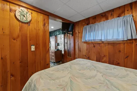 6 Plummer Drive Raymond ME 04071