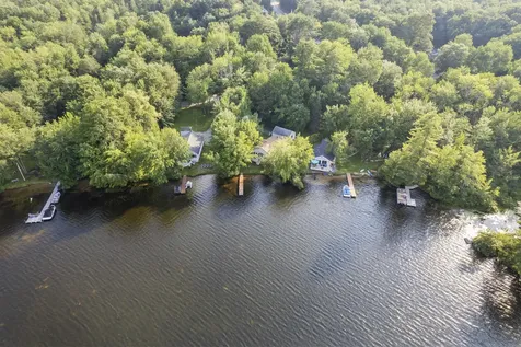 6 Plummer Drive Raymond ME 04071