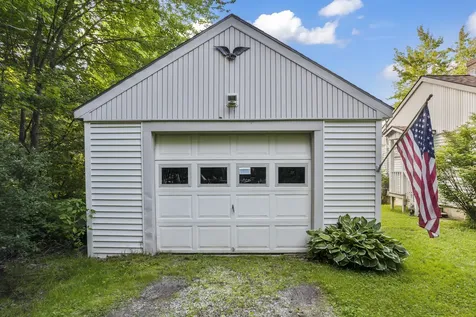 6 Plummer Drive Raymond ME 04071