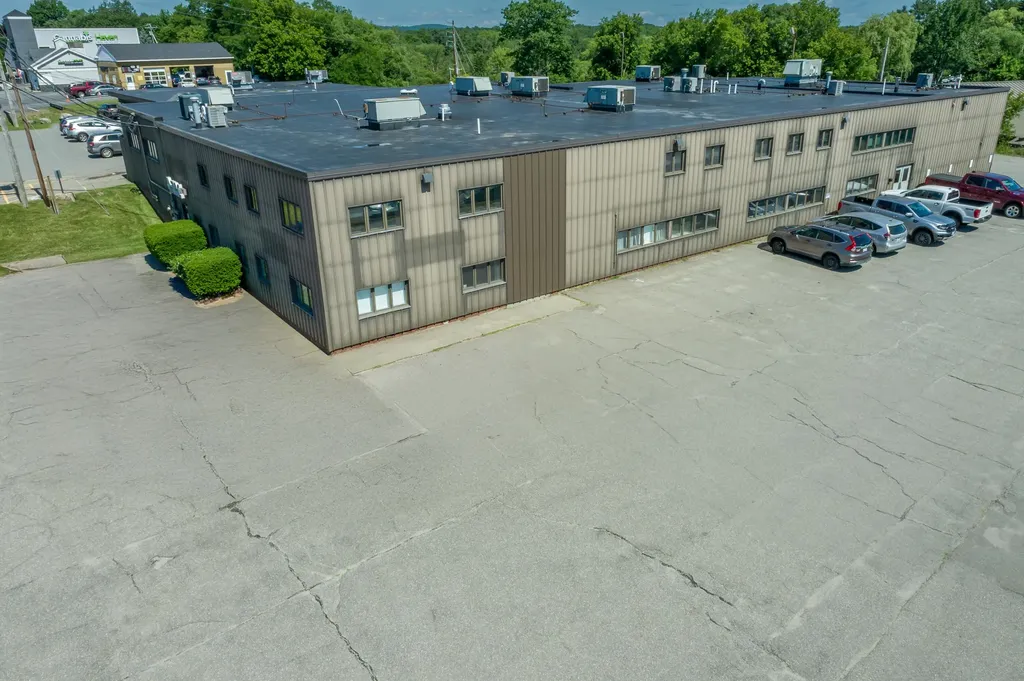 249 Western Avenue Augusta ME 04330