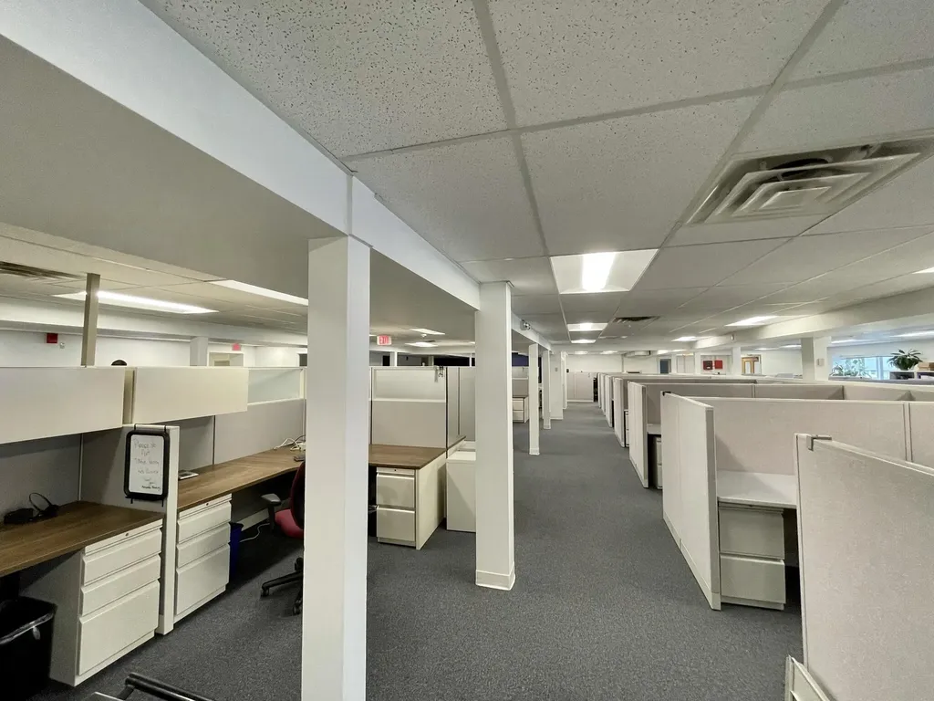 249 Western Avenue Augusta ME 04330