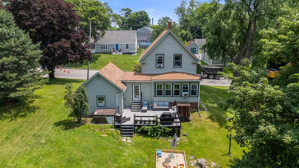 158 Pierce Street Westbrook ME 04092
