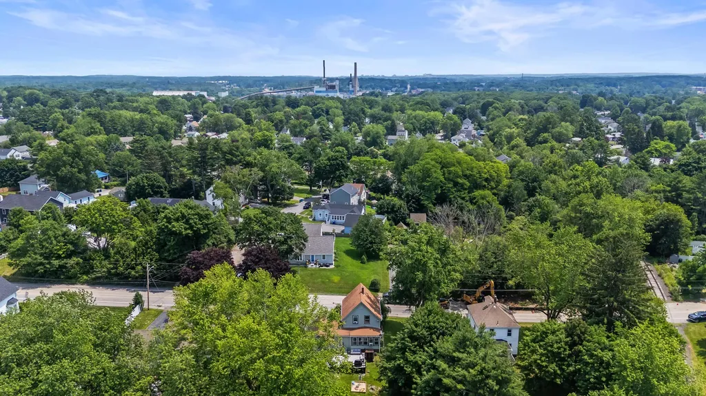 158 Pierce Street Westbrook ME 04092