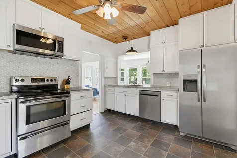 158 Pierce Street Westbrook ME 04092