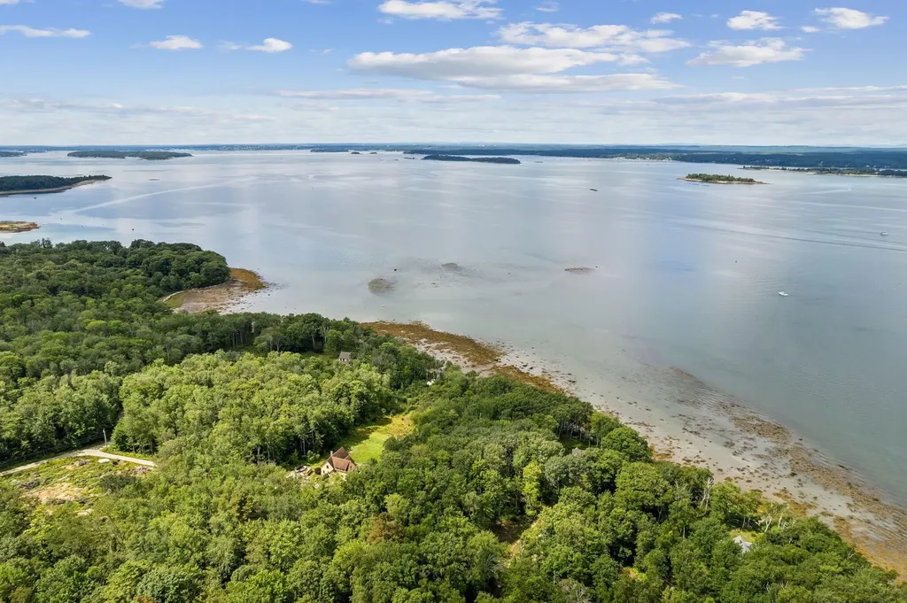 LOT#8C North Road Chebeague Island ME 04017