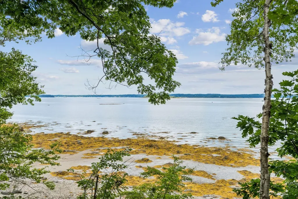 LOT#8C North Road Chebeague Island ME 04017