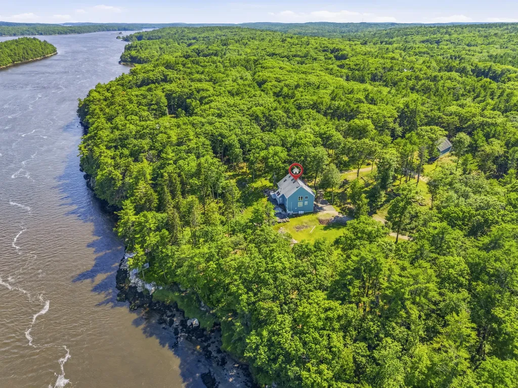 64 Pleasant Cove Road Phippsburg ME 04562