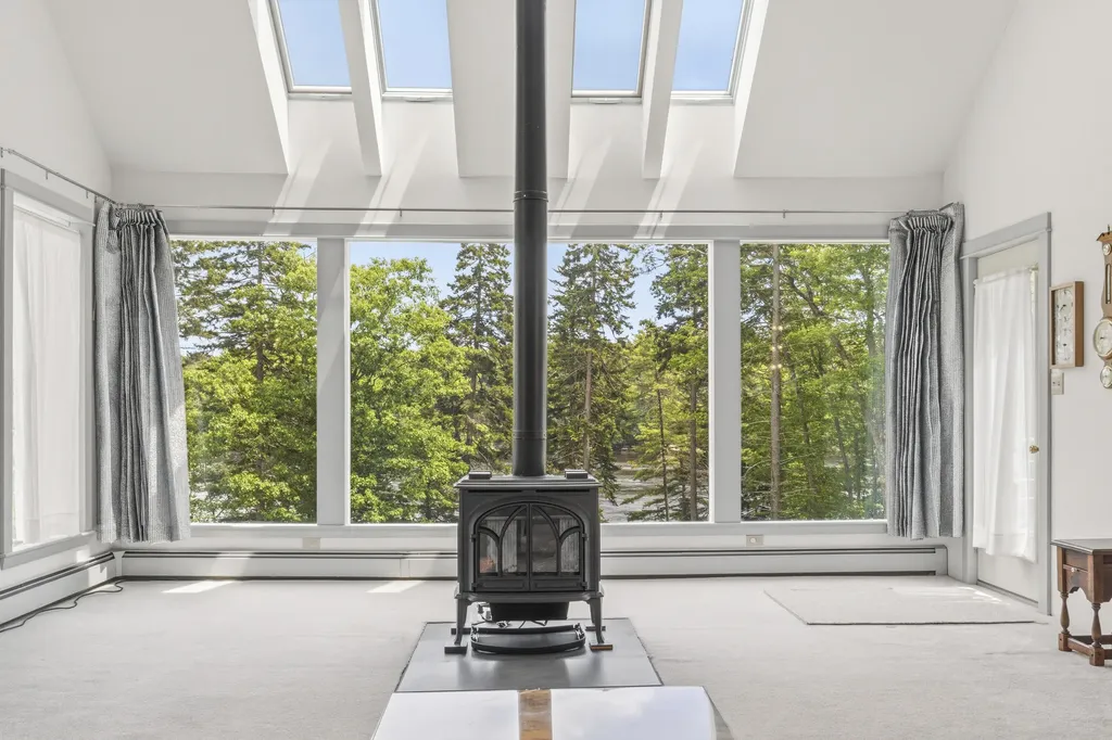64 Pleasant Cove Road Phippsburg ME 04562