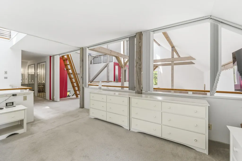 64 Pleasant Cove Road Phippsburg ME 04562