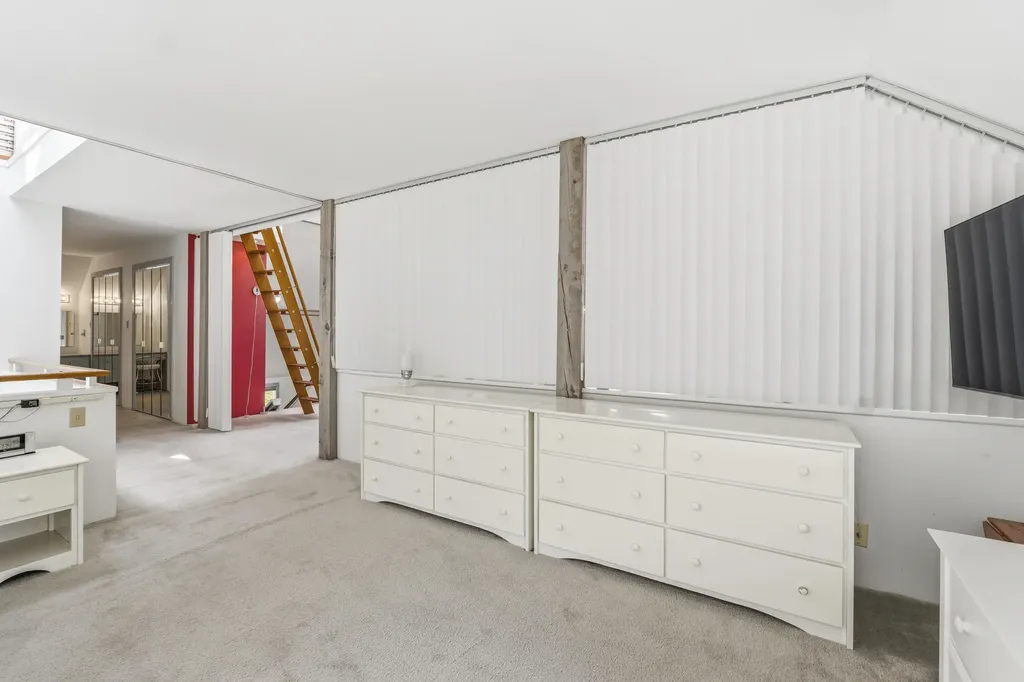 64 Pleasant Cove Road Phippsburg ME 04562