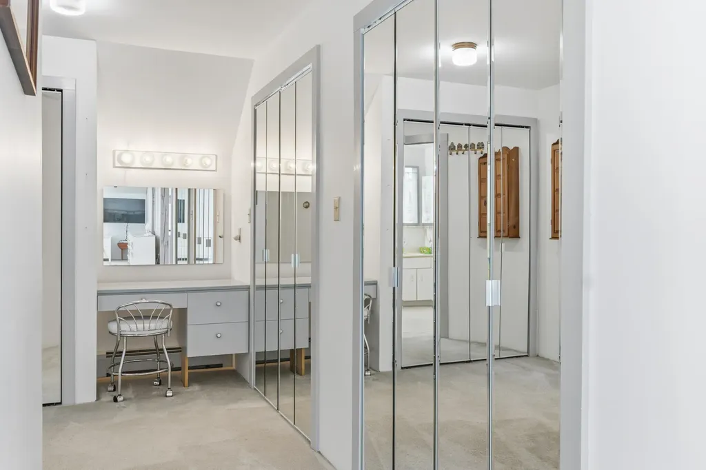 64 Pleasant Cove Road Phippsburg ME 04562