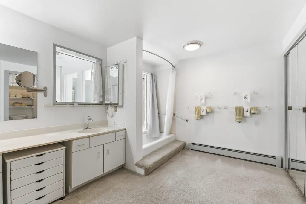 64 Pleasant Cove Road Phippsburg ME 04562