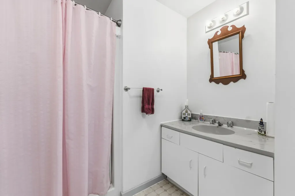 64 Pleasant Cove Road Phippsburg ME 04562