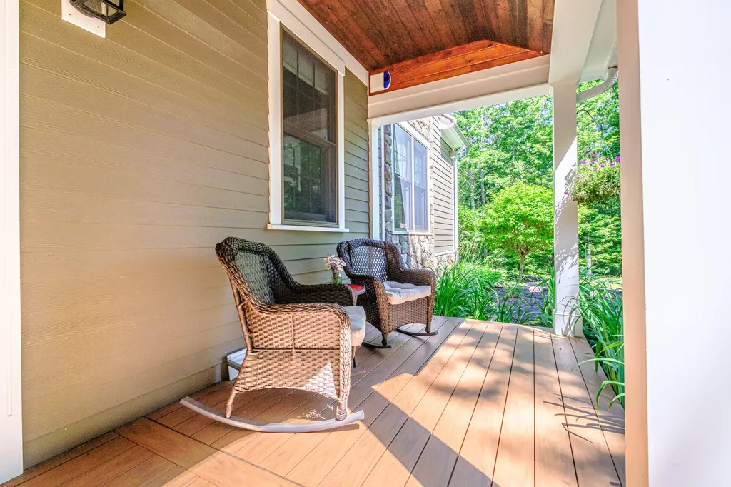 175 Acorn Drive Greenwood ME 04255