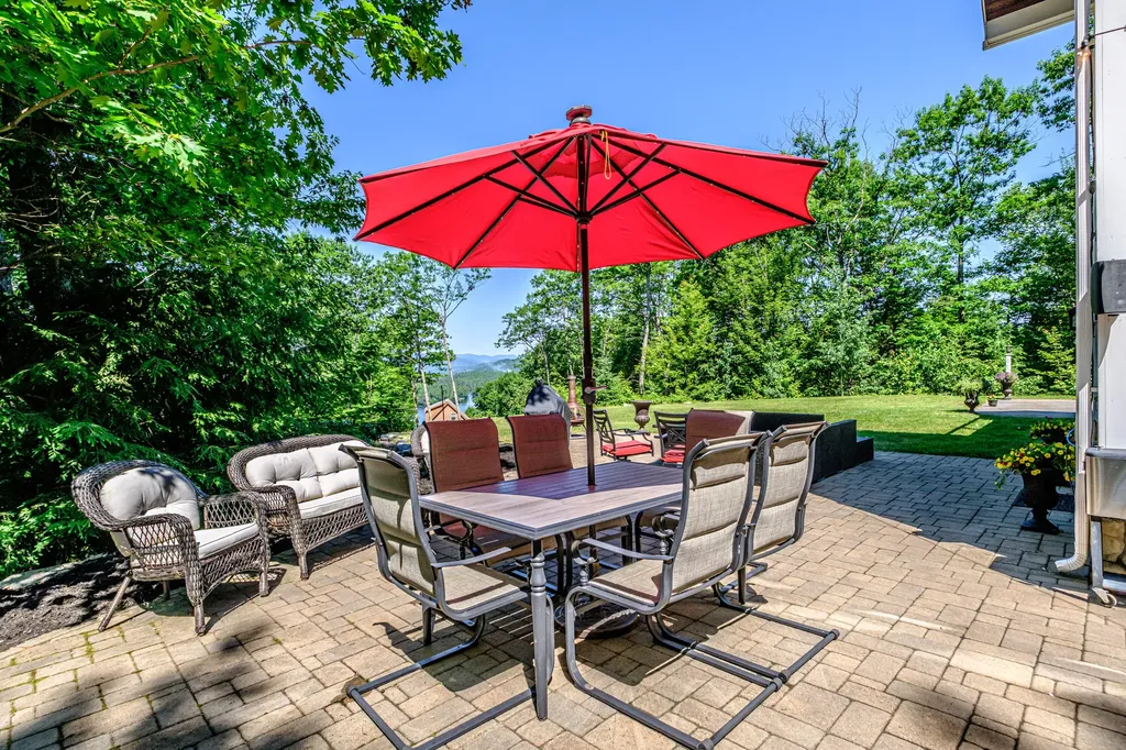 175 Acorn Drive Greenwood ME 04255