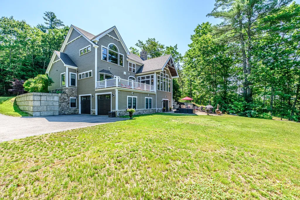 175 Acorn Drive Greenwood ME 04255