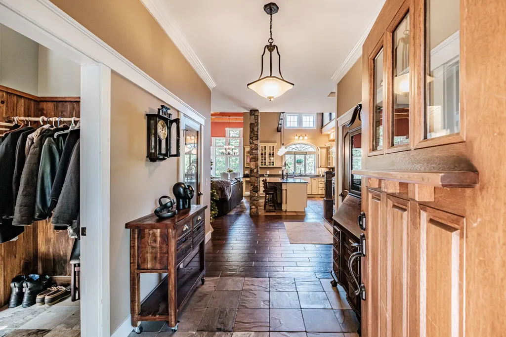175 Acorn Drive Greenwood ME 04255