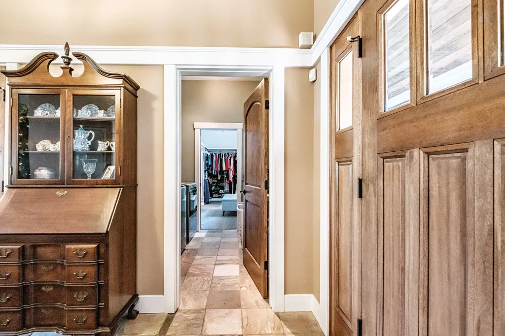 175 Acorn Drive Greenwood ME 04255