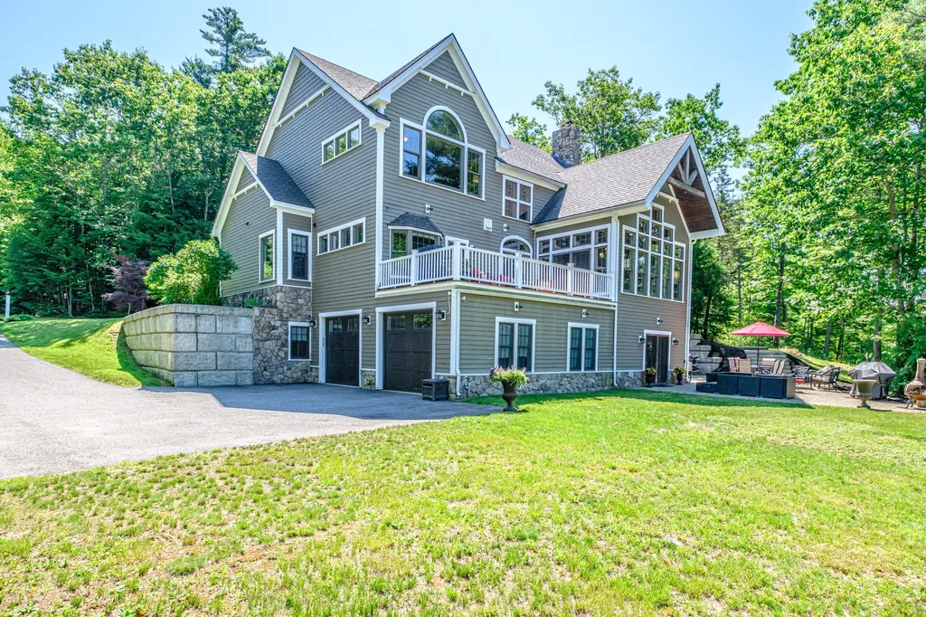 175 Acorn Drive Greenwood ME 04255