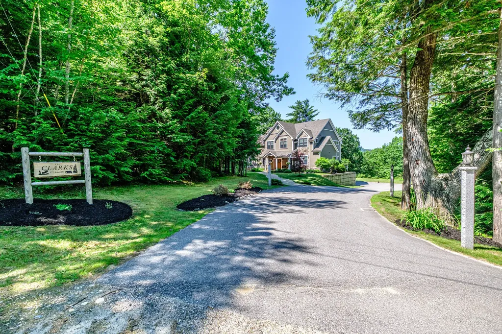 175 Acorn Drive Greenwood ME 04255