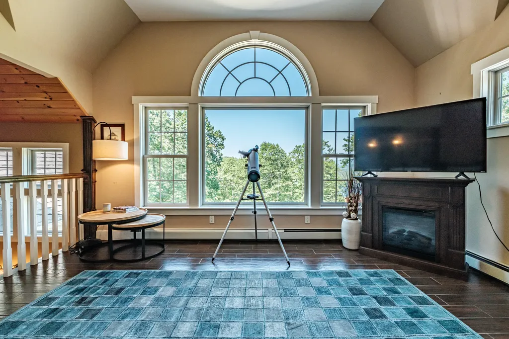 175 Acorn Drive Greenwood ME 04255
