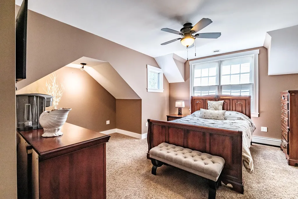 175 Acorn Drive Greenwood ME 04255