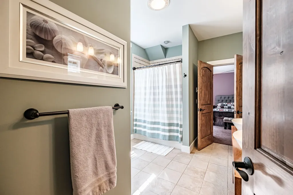 175 Acorn Drive Greenwood ME 04255
