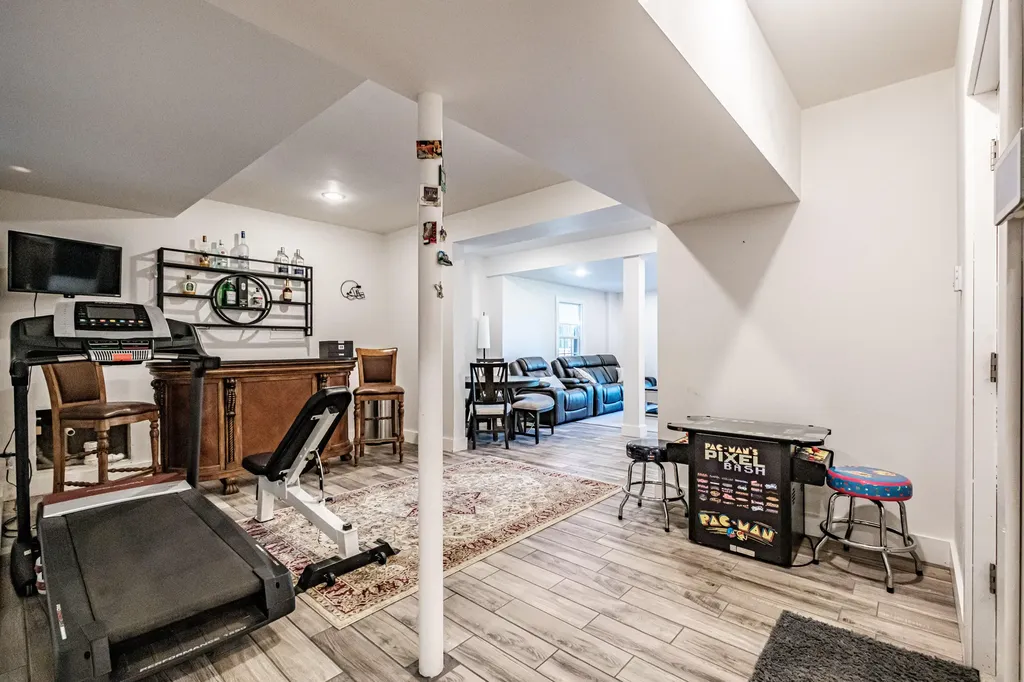 175 Acorn Drive Greenwood ME 04255