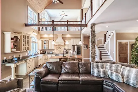 175 Acorn Drive Greenwood ME 04255