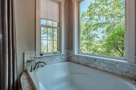 175 Acorn Drive Greenwood ME 04255