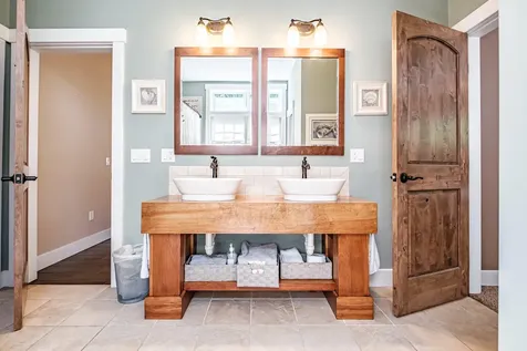 175 Acorn Drive Greenwood ME 04255