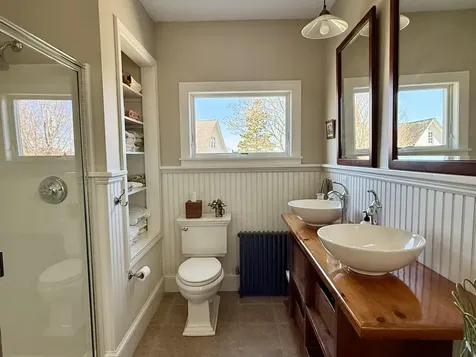 6 Leos Lane Vinalhaven ME 04863