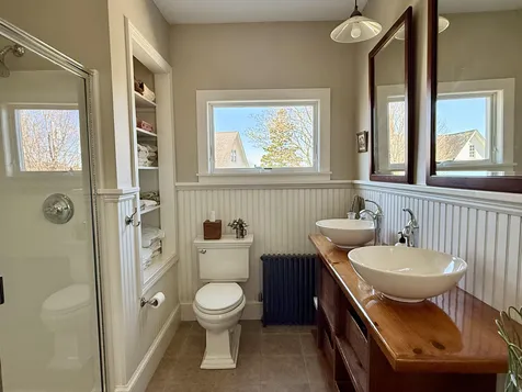 6 Leos Lane Vinalhaven ME 04863