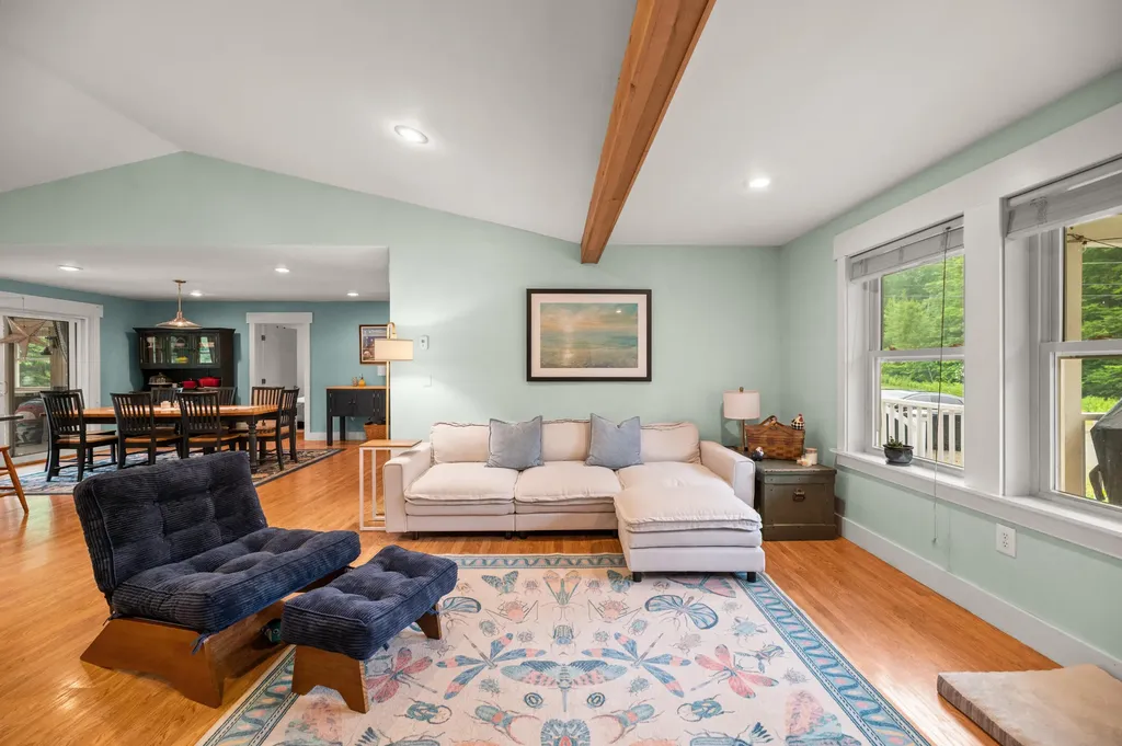 16 Three Pond Trail Wiscasset ME 04578