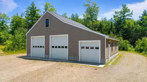16 Three Pond Trail Wiscasset ME 04578