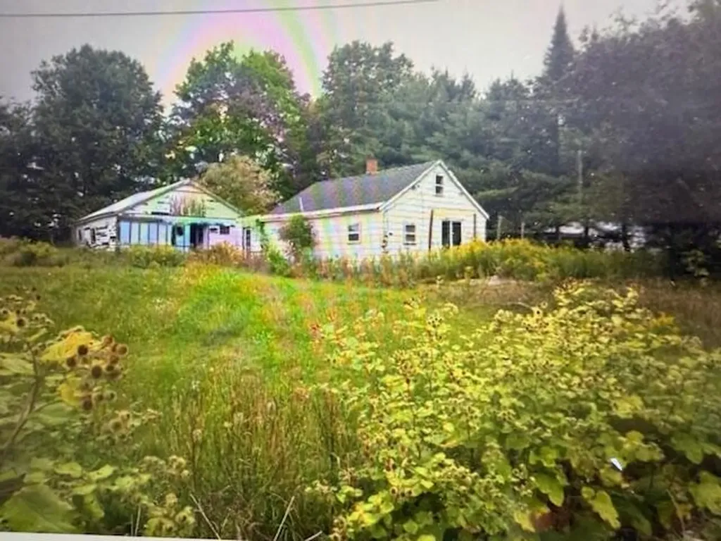 3091 W Chapman Road Mapleton ME 04757