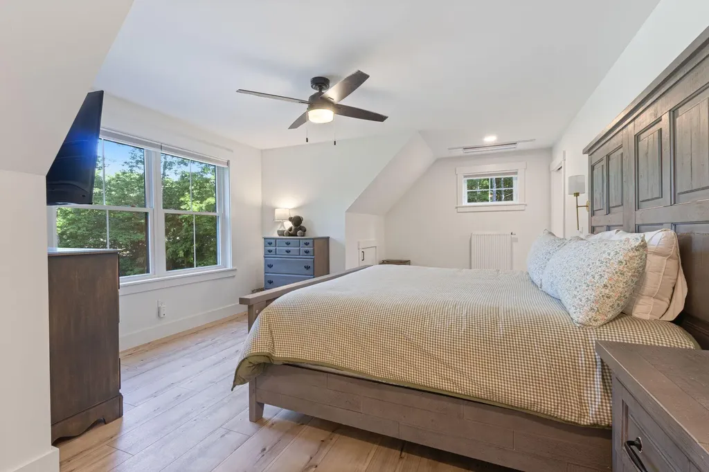 161 Two Rod Road Scarborough ME 04074