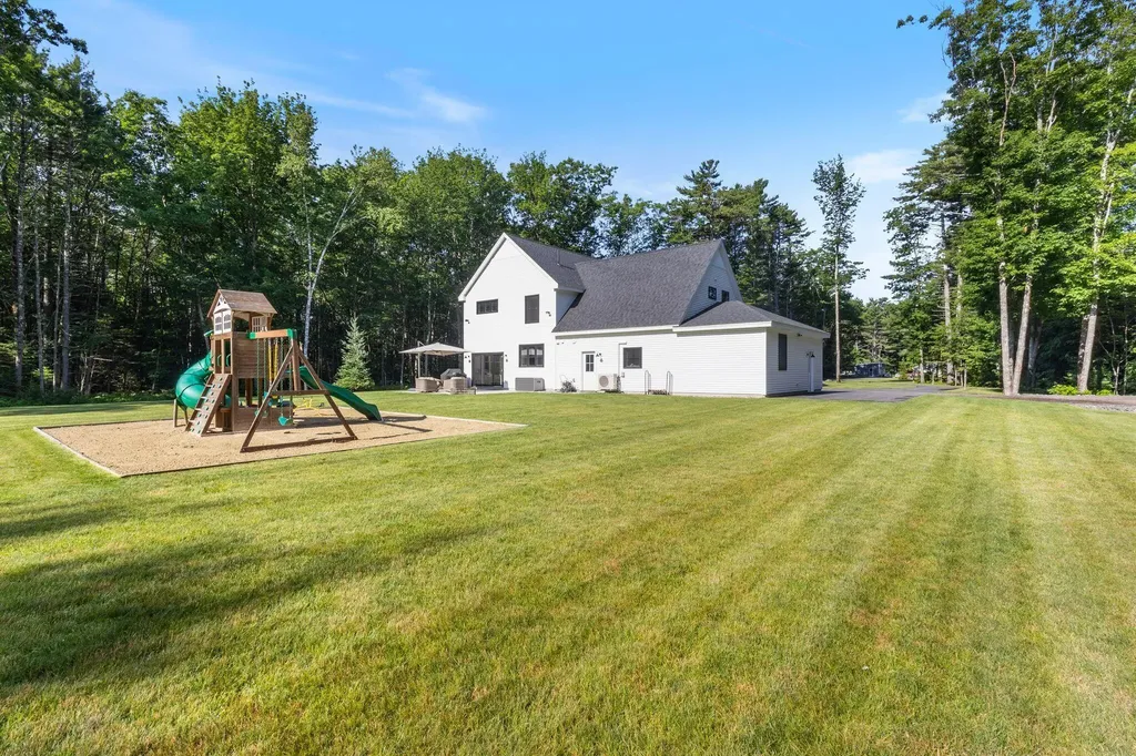 161 Two Rod Road Scarborough ME 04074