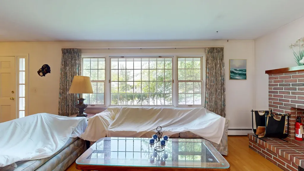 25 Orestis Way Lewiston ME 04240