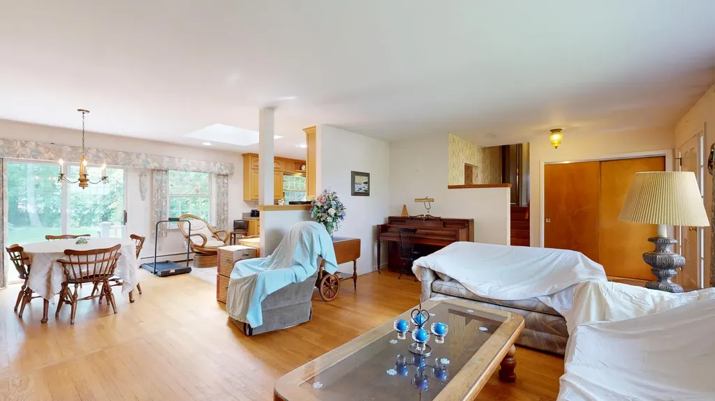25 Orestis Way Lewiston ME 04240