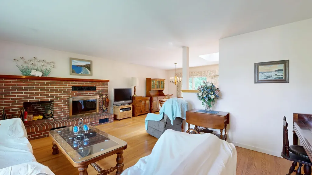 25 Orestis Way Lewiston ME 04240