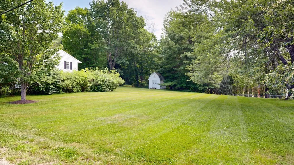 25 Orestis Way Lewiston ME 04240